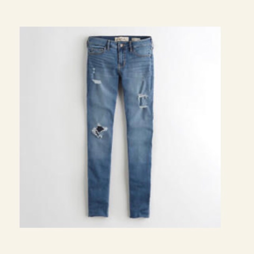 Hollister Stretch Low-Rise Super Skinny Jeans